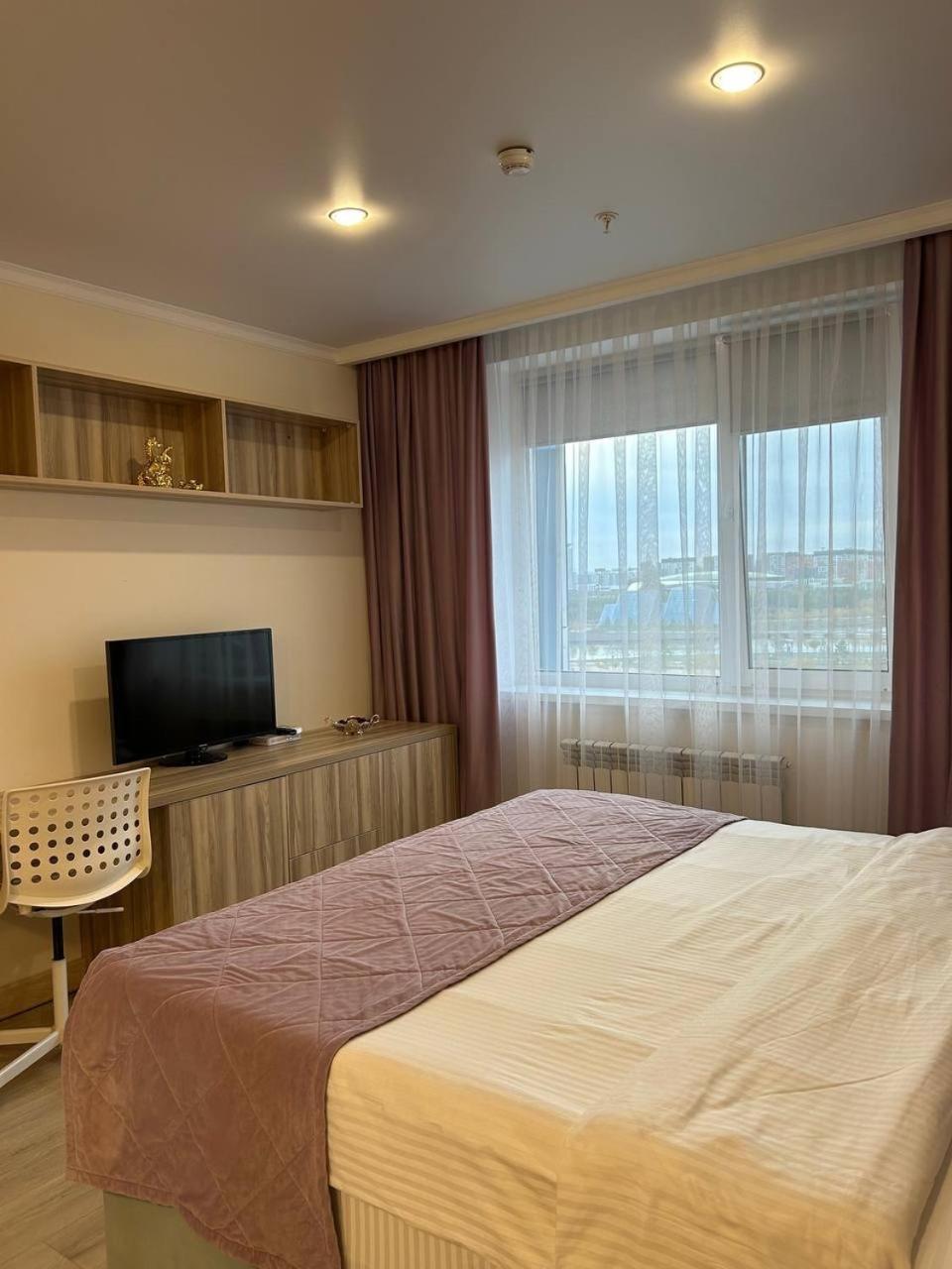 Apartment Yes *